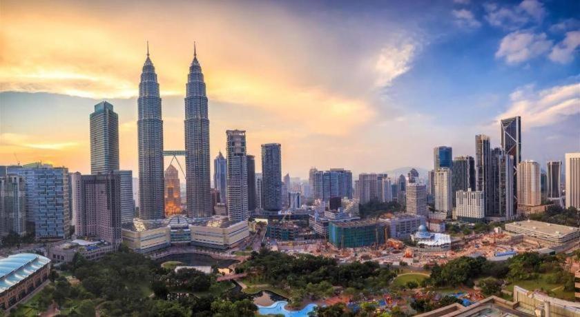 Hotel Zamburger Wira Kuala Lumpur Exterior photo